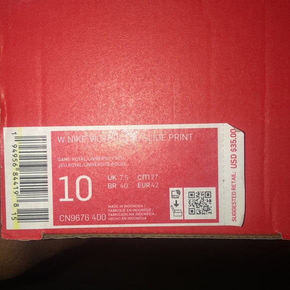 Brand new Nike flip flops - Picture 3 of 3